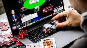 Filipino players enjoying the otso mobile entertainment platform